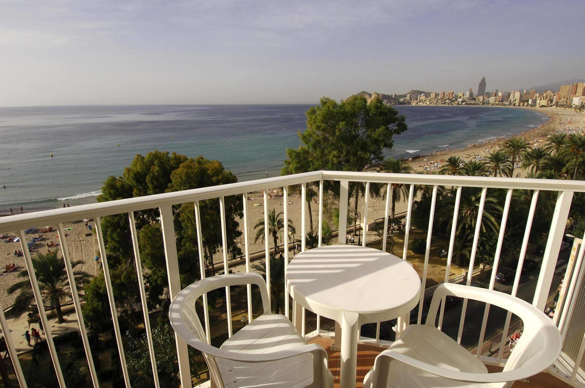 Hotel Flats Friends Mar Blau (Adults Only) Benidorm Esterno foto
