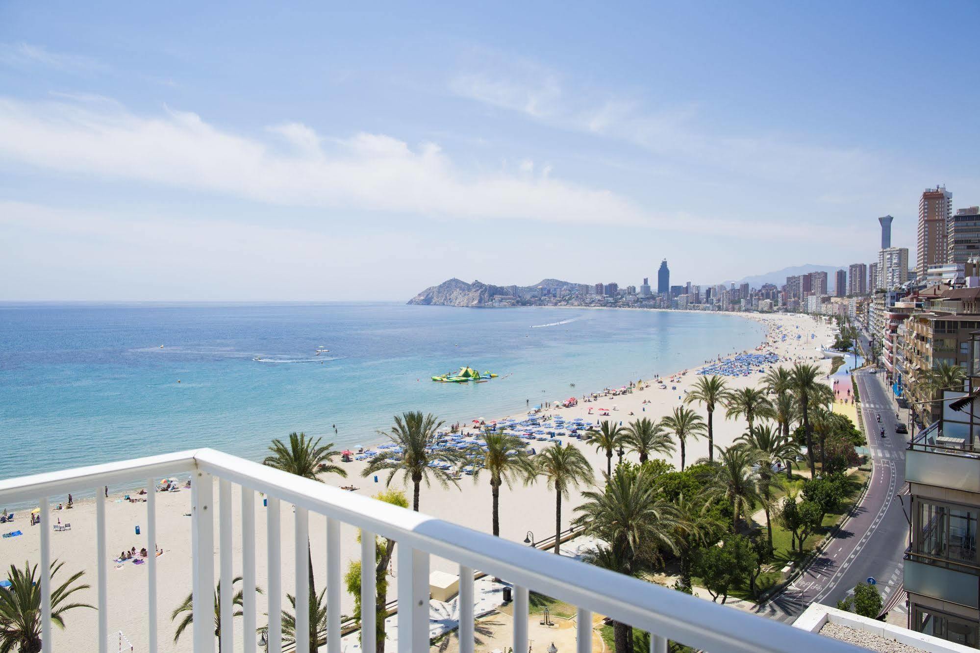 Hotel Flats Friends Mar Blau (Adults Only) Benidorm Esterno foto